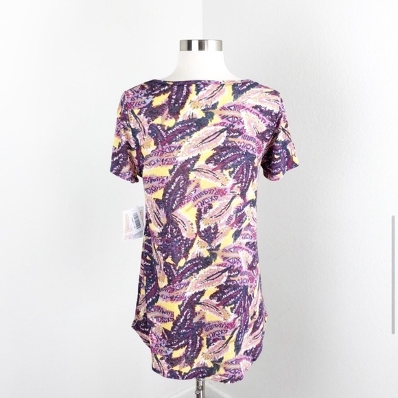 NEW LuLaRoe abstract feathers Classic T top - Picture 4 of 7